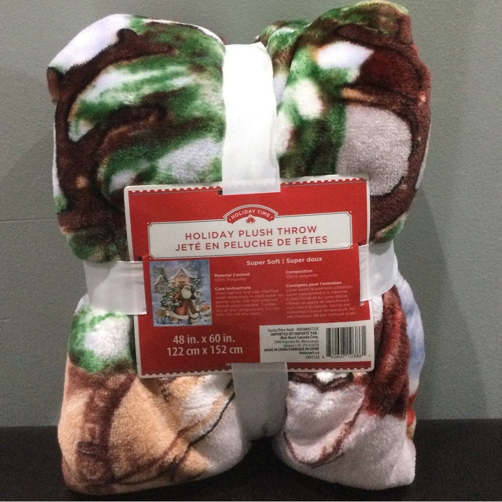 BNWT Super Soft Plush Throw - Green, Brown, White